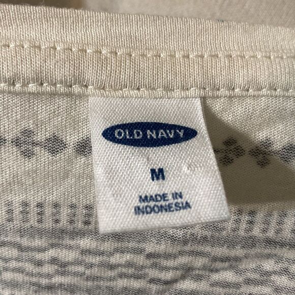 3for$20 TSHIRT (M) - Picture 3 of 3